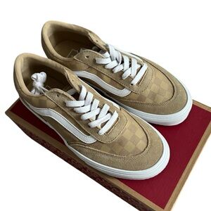 NWB Vans Tan Checkerboard Women’s Shoes